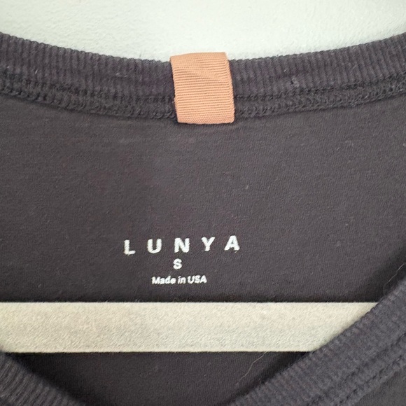 Lunya Restore Muscle Tank Sleep Shirt Size Small Black Sleeveless Top - Picture 2 of 7